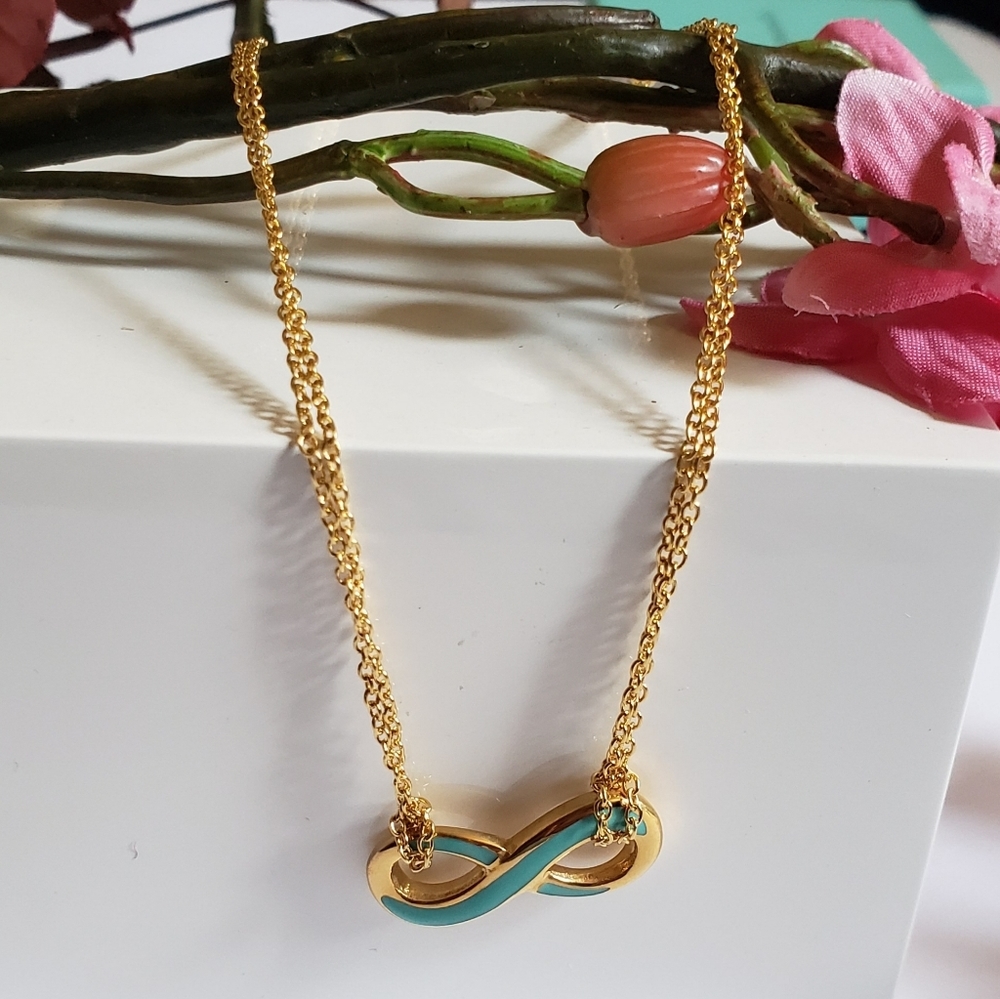 Infinity Necklace with Multi Chain - Picture 3 of 3
